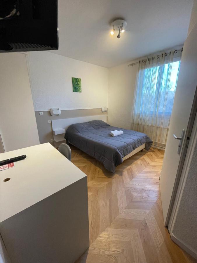 Hotel Les Chenes Sisteron Ngoại thất bức ảnh