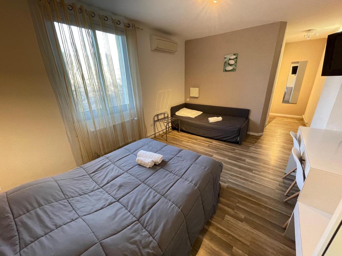 Hotel Les Chenes Sisteron Ngoại thất bức ảnh
